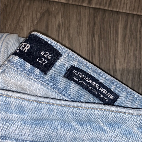Hollister Mom Jeans - Picture 2 of 7